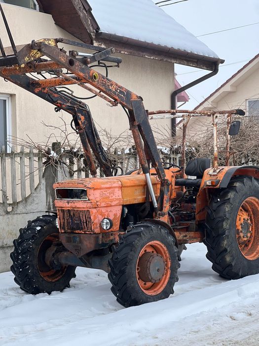 Fiat 850 DT 4x4 cu incarcator frontal