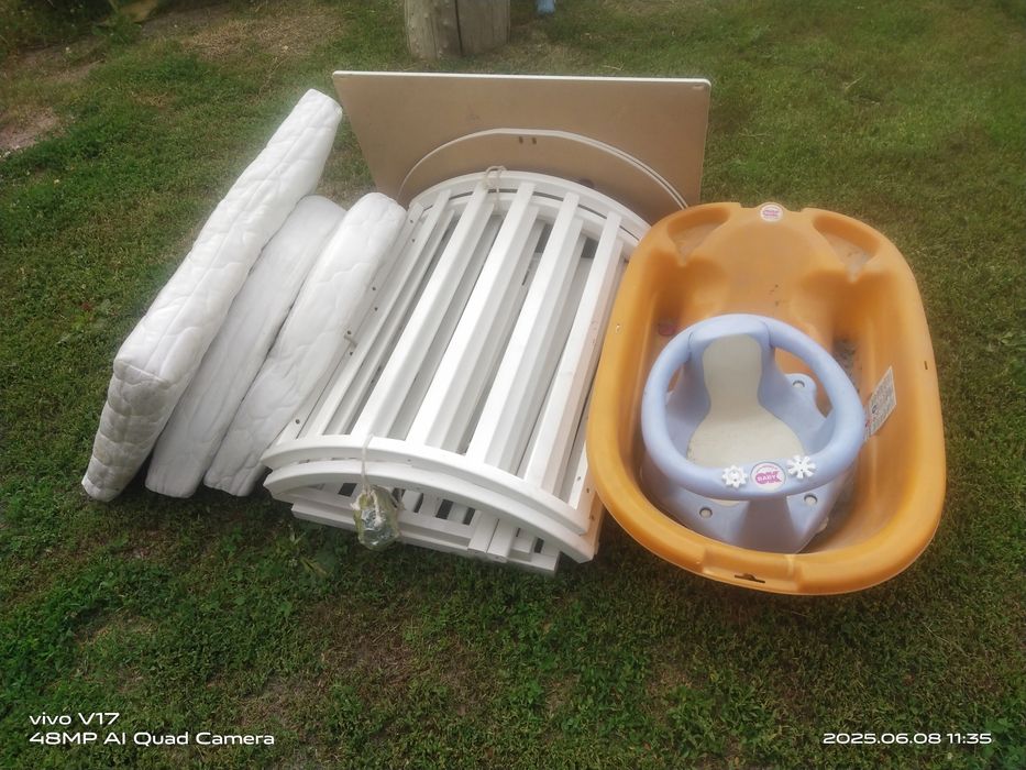 Продам манеж 20 000 тыс