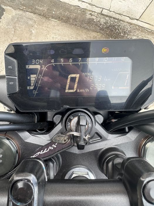 Honda CB 125R