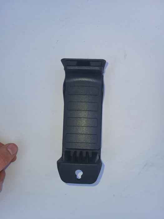 Щипка държач стойка за лазерен нивелир