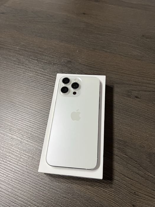 iPhone 15 Pro Max 256GB – White Titanium