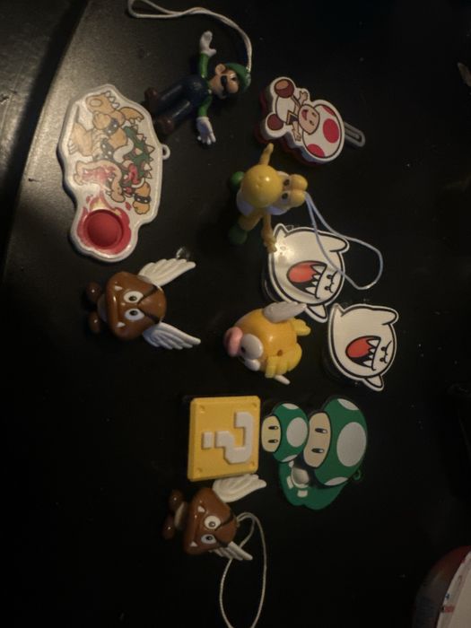 Супер Марио Kinder joy