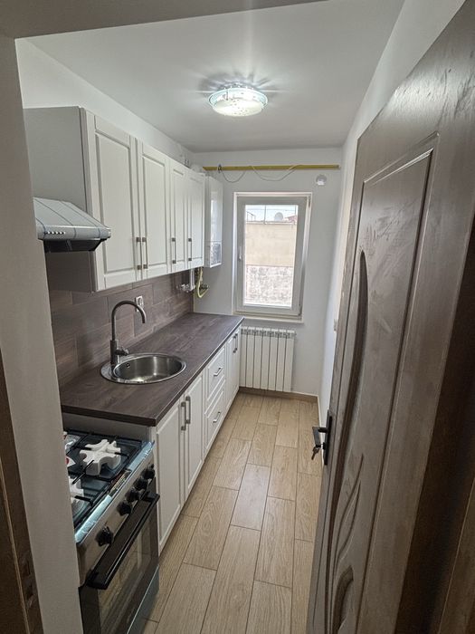 Apartament cu 2 camere,confort 2,etaj 4,Mangalia str. Ion Creangă