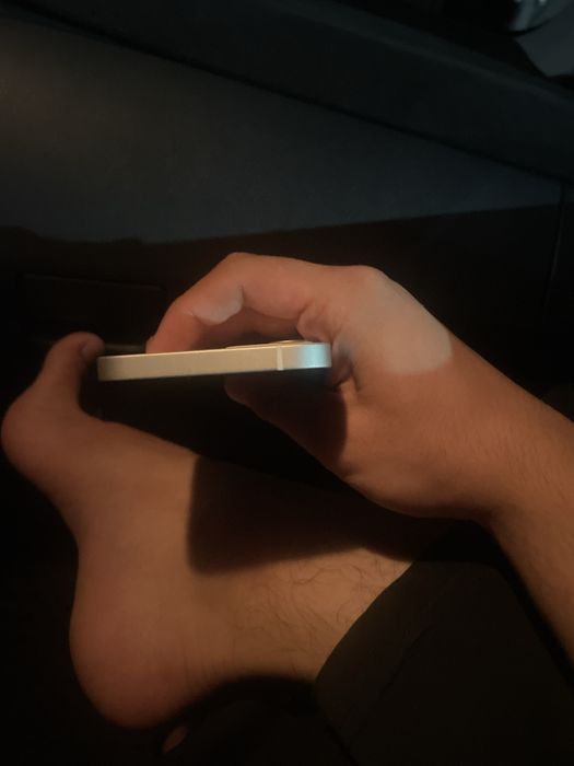 Iphone 12, коробка имеется, телефон идеал