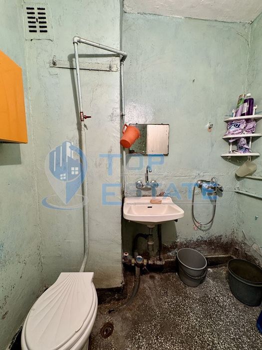 Двустаен панелен апартамент в град Стажица, област Велико Търново