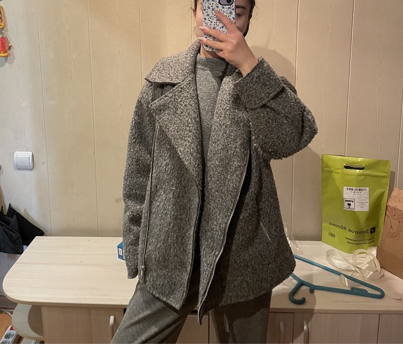 Полупальто, плащ, кожанная куртка жилетка