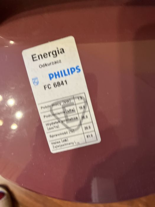 Моющий пылесос Philips