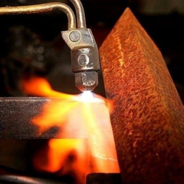 Газарезчик металлом демонтаж хизмати