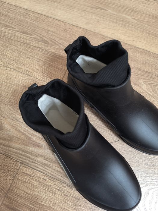 Продам резиновые сапоги резиновые сапоги