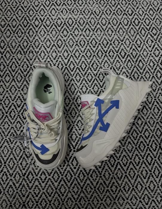 adidasi Off White Odsy 1000