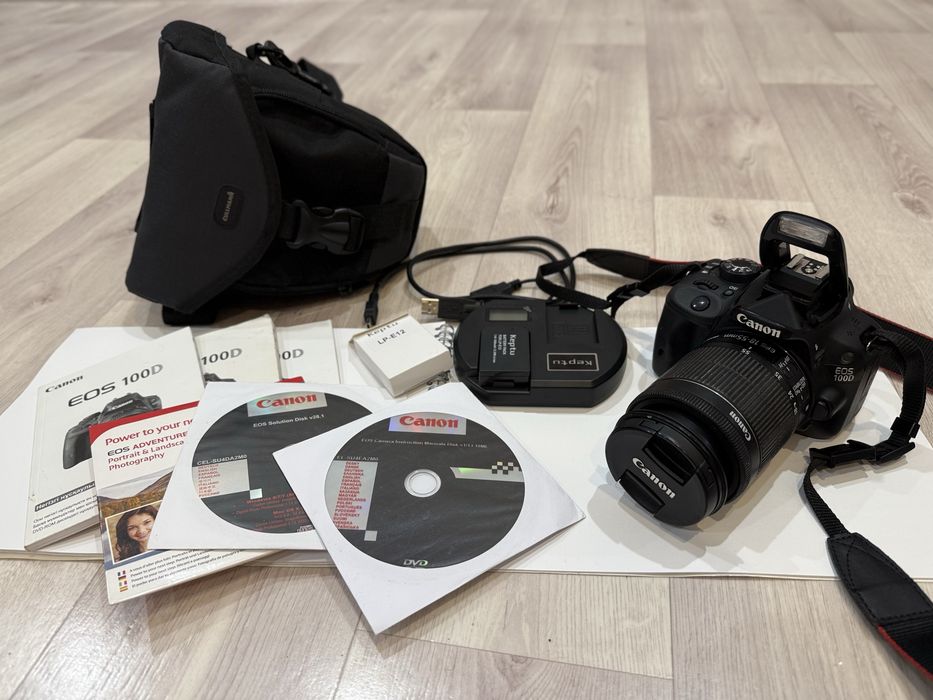 Продам Canon 100 d в полном комплекте