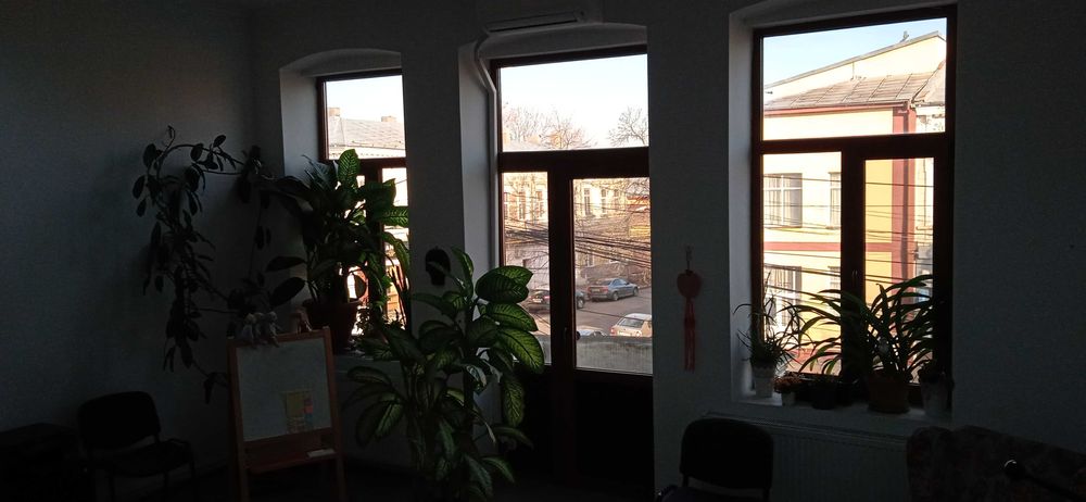 Inchiriez spatiu pentru birou, cabinet in zona centrala