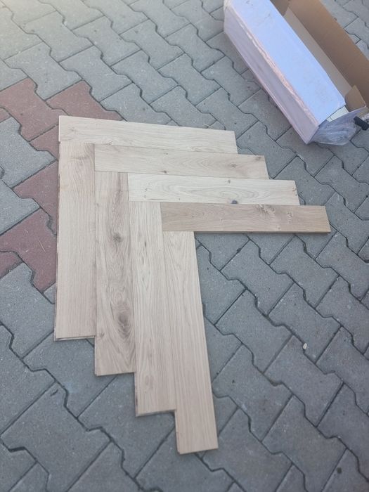 Vand parchet stratificat