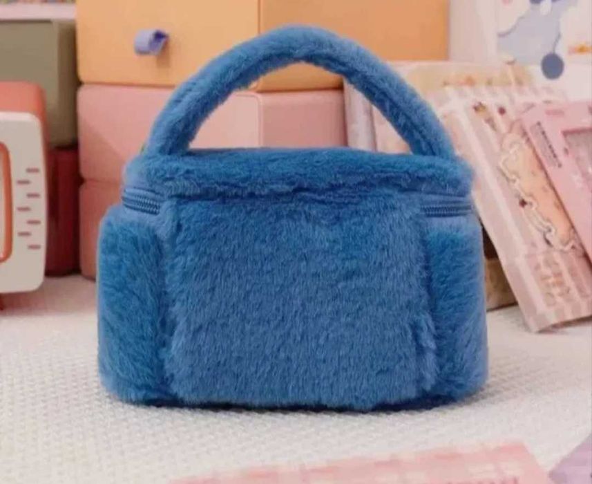 Несесери и Козметична чанта на Стич