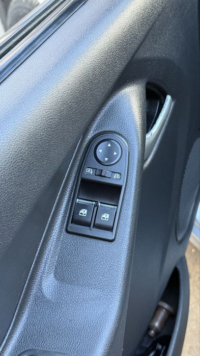 Продам GRANTA FL 2019