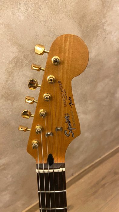 Squier by Fender 62 Reissue Stratocaster Red SQII-STR Japan