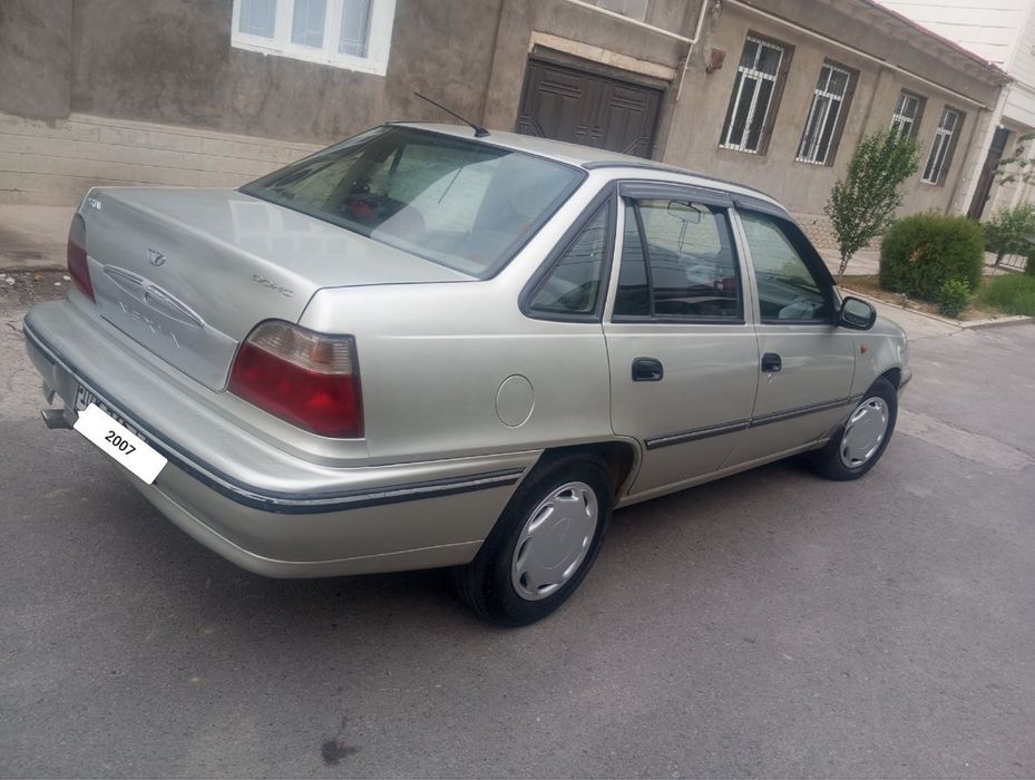 nexia 1 srochna sotiladi gen bor ishi yoq tayor olda orqa stoyka butun