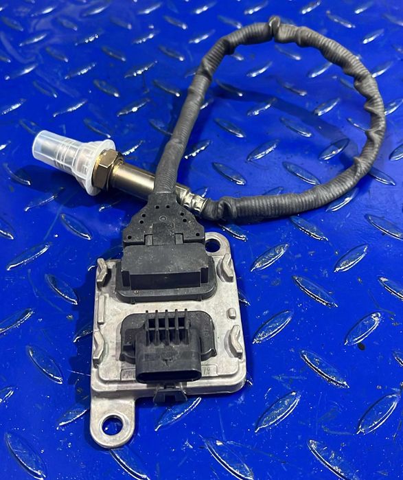Senzor Noxe Mercedes Benz A0009057108