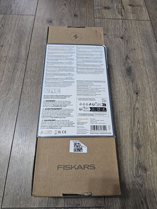 Foarfeca electrica gradina Fiskars epruner M