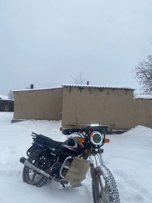 Мотоцикл yaqi 200cc