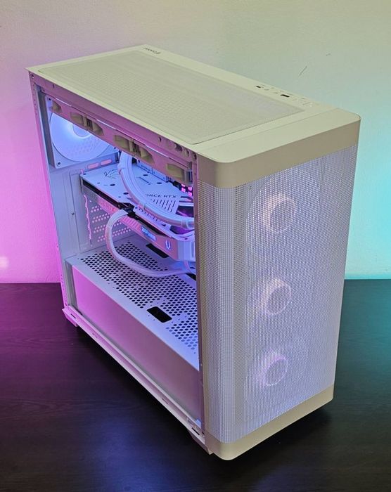 RTX5070 / Ryzen 7 7800X3D / 32GB DDR5 / 1TB NVMe DR5070700X3D-1 НОВ