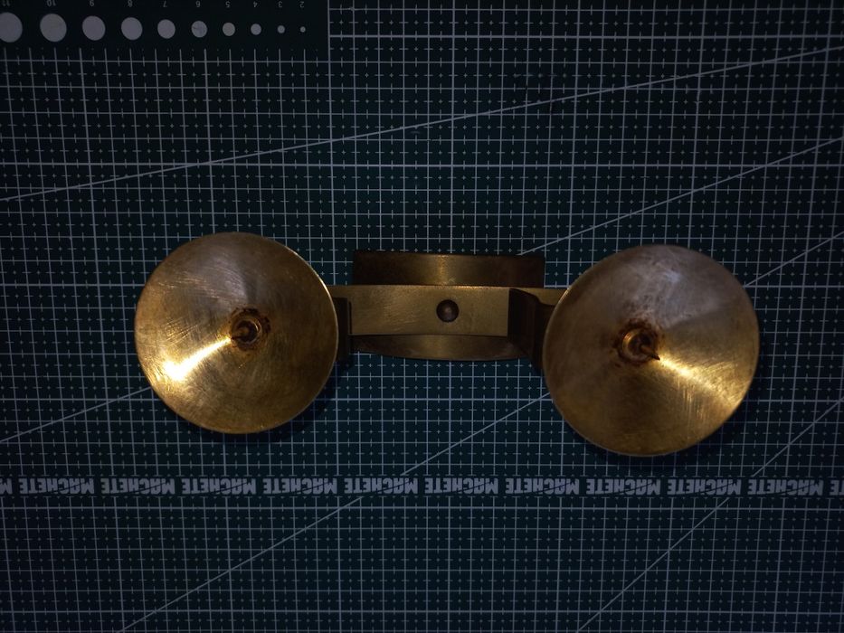 Продаётся подсвечник