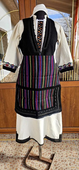 Македонска носия