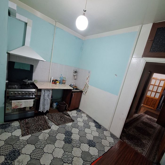 Квартира Ц-15 2/2/5 сотилади