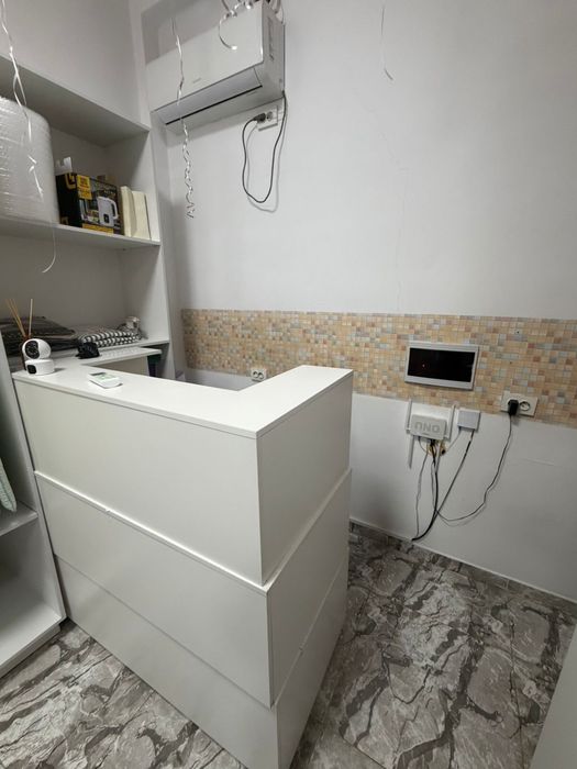 Продам ресепшен 120х120х60