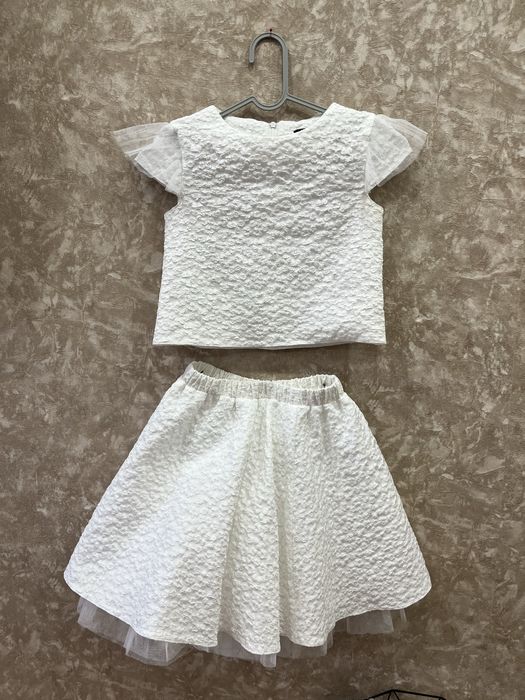 Продам костюмы на новый год