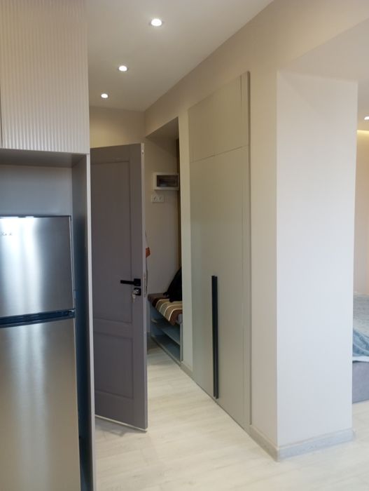 1ком.новостройка за вокзалом.Евроремонт с обстановкой.Центр рядом