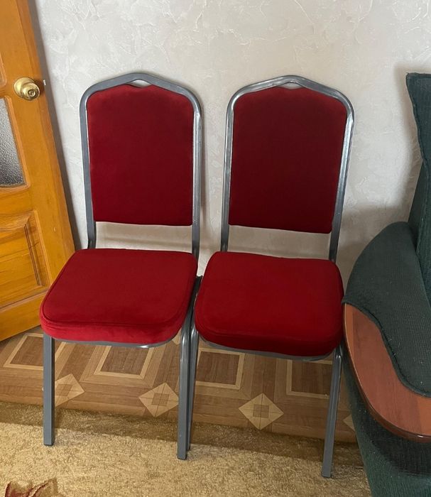Продам стулья в Костанае
