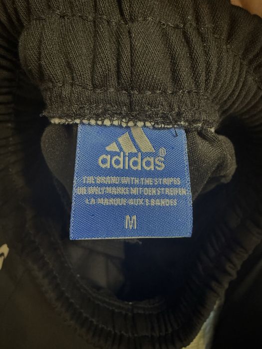 Широкие штаны Adidas