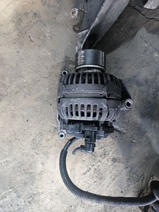 Генератор за Vw T5 2.5tdi 131к.с.