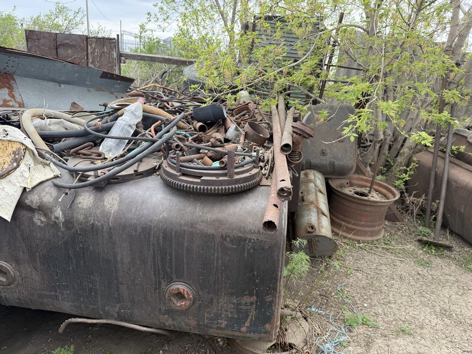 Продам бочку  тепловозный бак