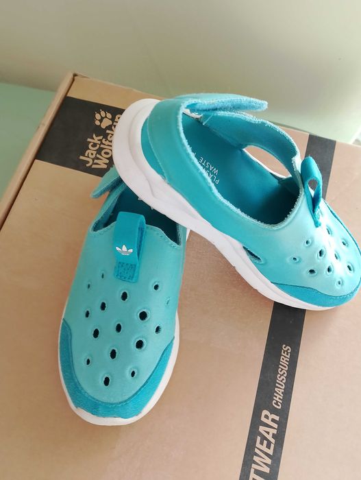 Детски маратонки апрески и сандали