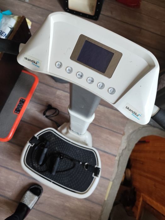 Вибрираща платформа с ластици 190лв