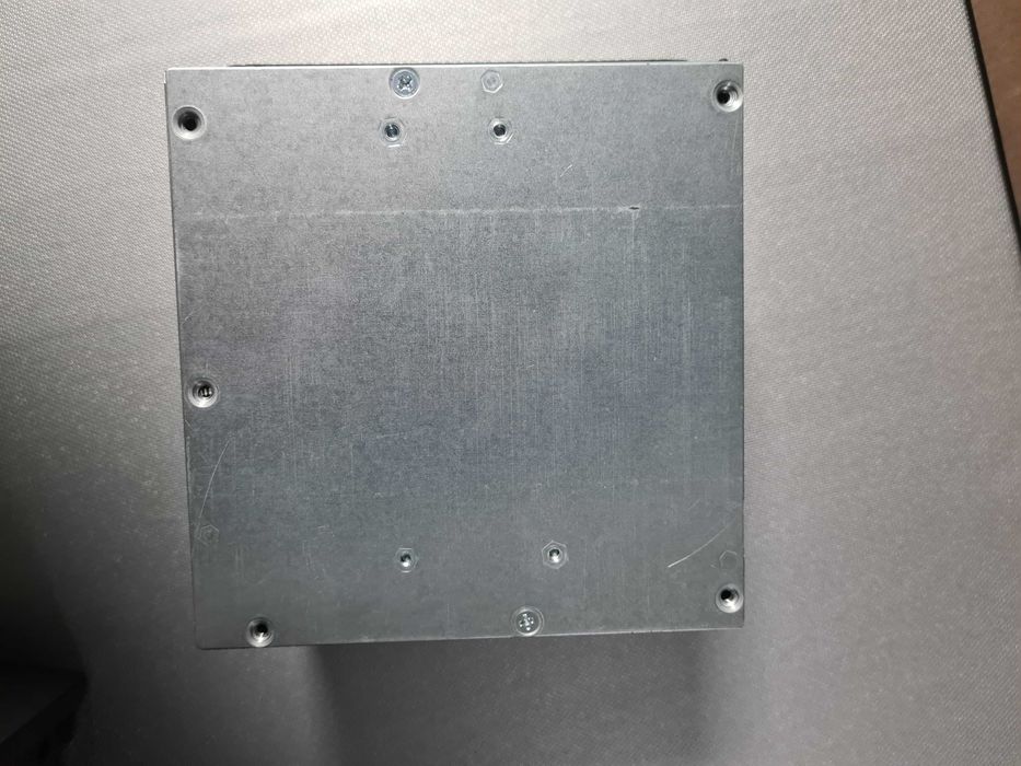 Sursa Lenovo P520 P720 defecta.