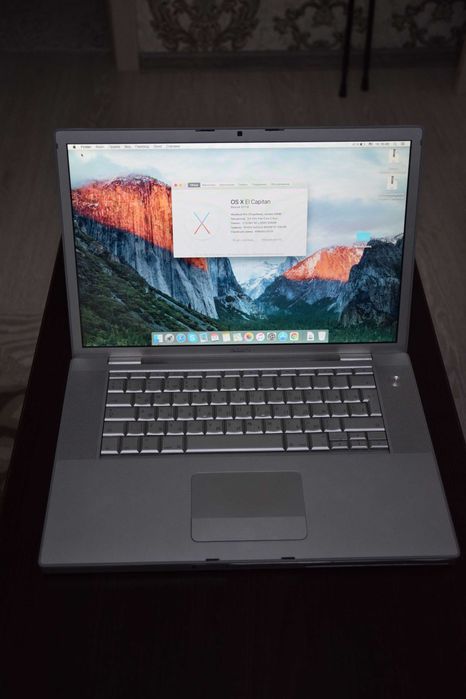 MacBook Pro 15" (2008)