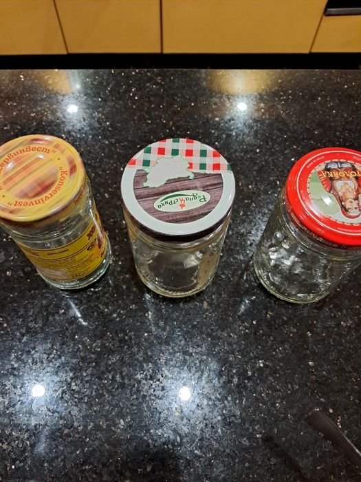 Продавам буркани