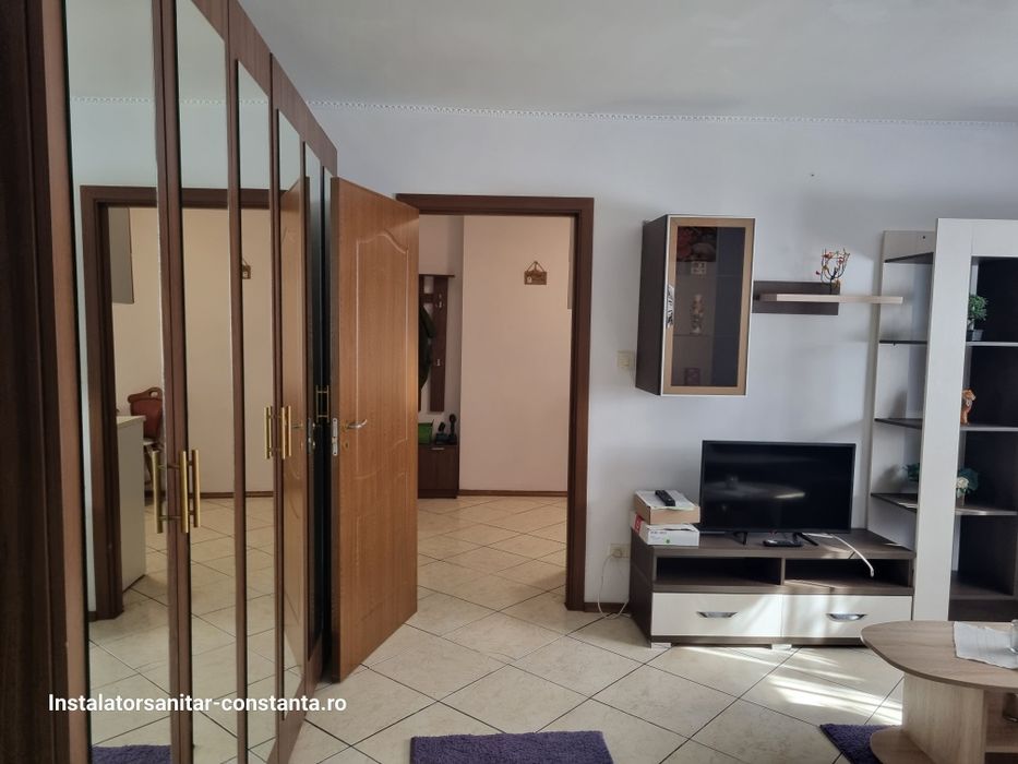Apartament 2 camere – Zona Centrală, Centrală Proprie