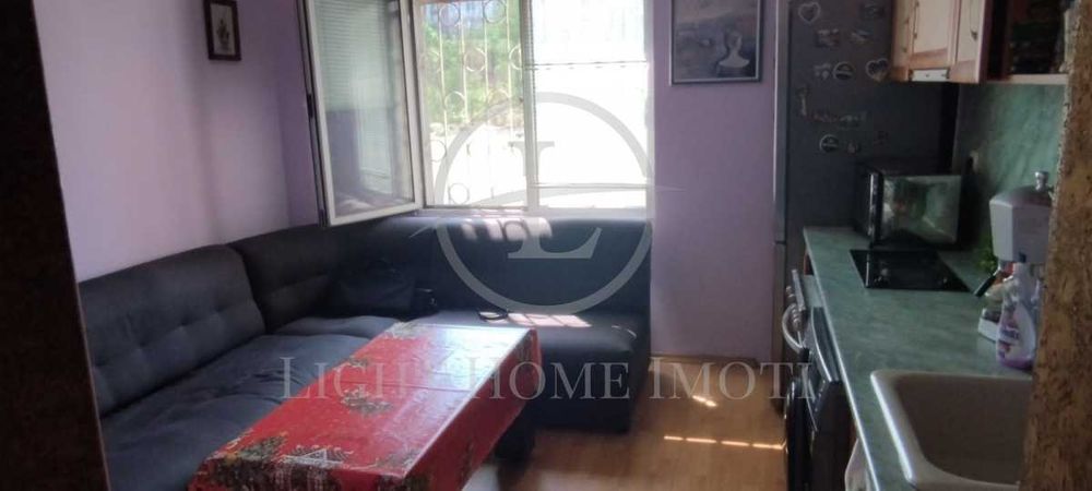 Продава се Тристаен апартамент в Пловдив, Тракия - 92 кв.м за 1305 €/кв.м - Снимка #1