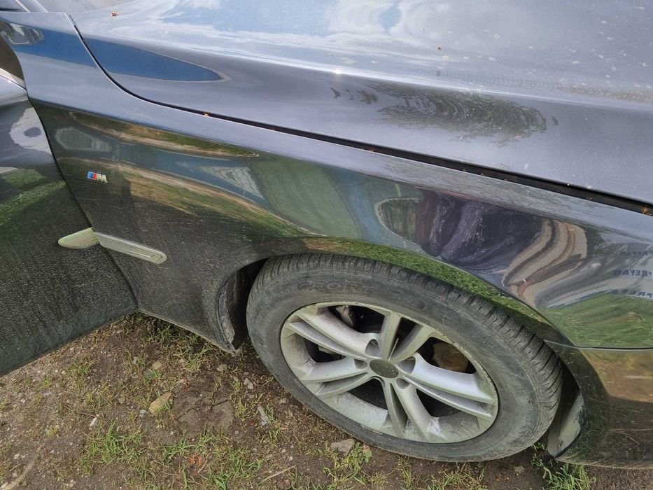 Aripa fata stanga dreapta BMW seria 7 F01 F02