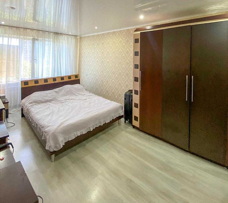 Продам 4 комнатную Айым