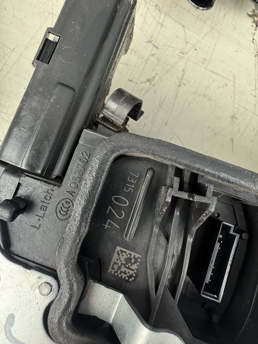 Broasca Soft close bmw x5 e70 x6 e71 fata spate / stanga dreapta