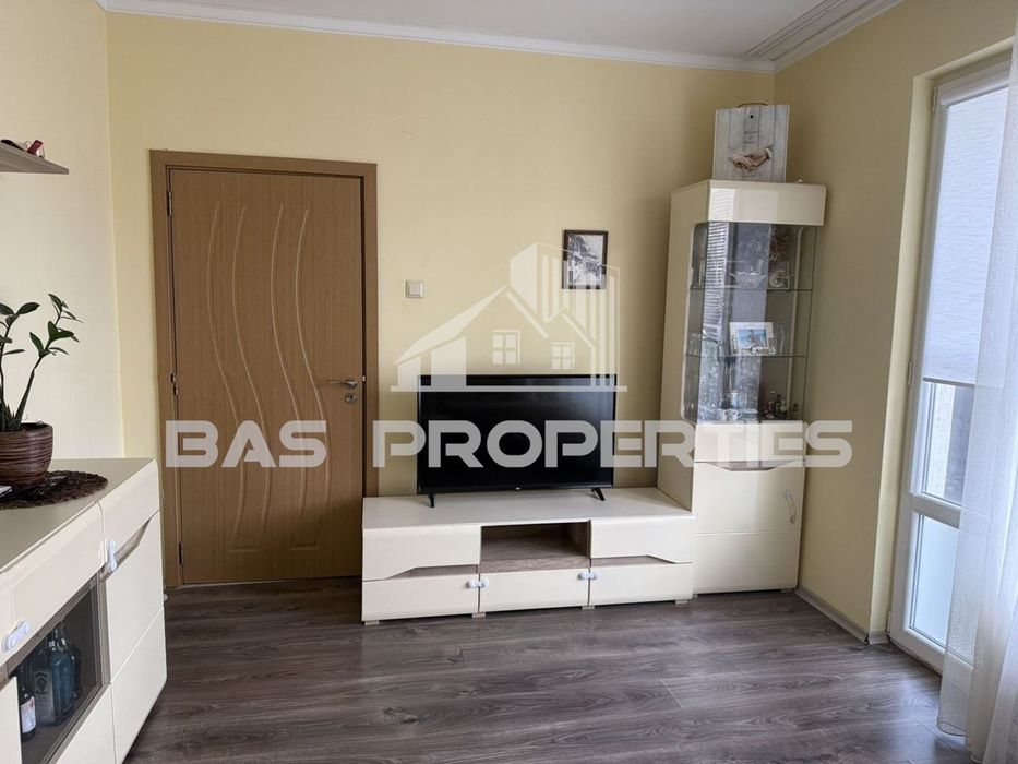 Продава се Двустаен апартамент в София, Красно село - 68 кв.м за 1875 €/кв.м - Снимка #1