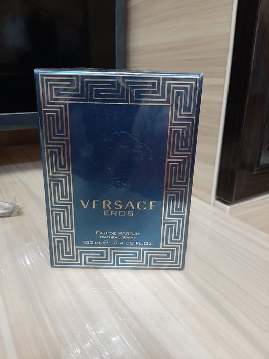 Versace парфюм мужской