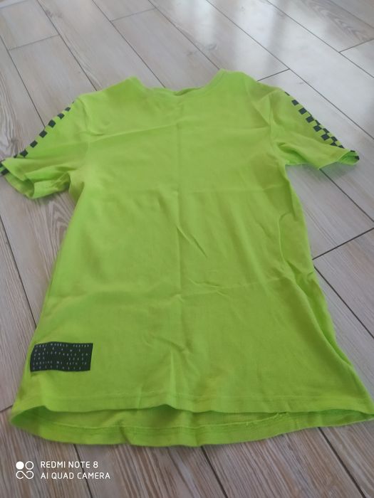 Зелена спортна тениска за деца