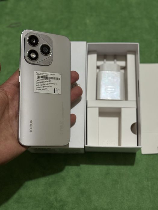 Honor 400 lite 10/10 idial 8+8/256