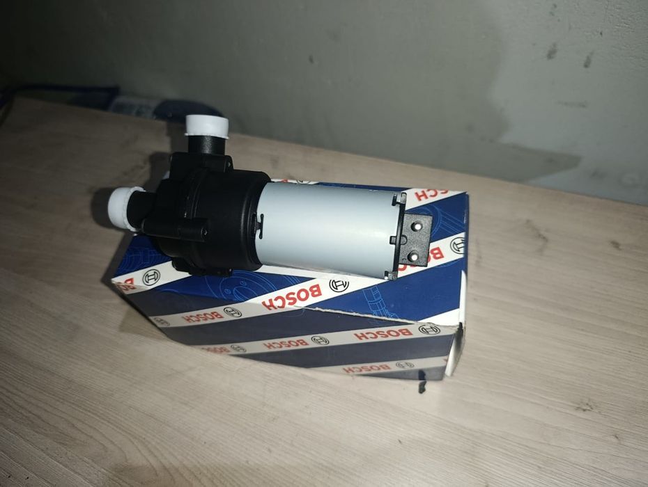 Дополнительный насос мерседес W202 W210